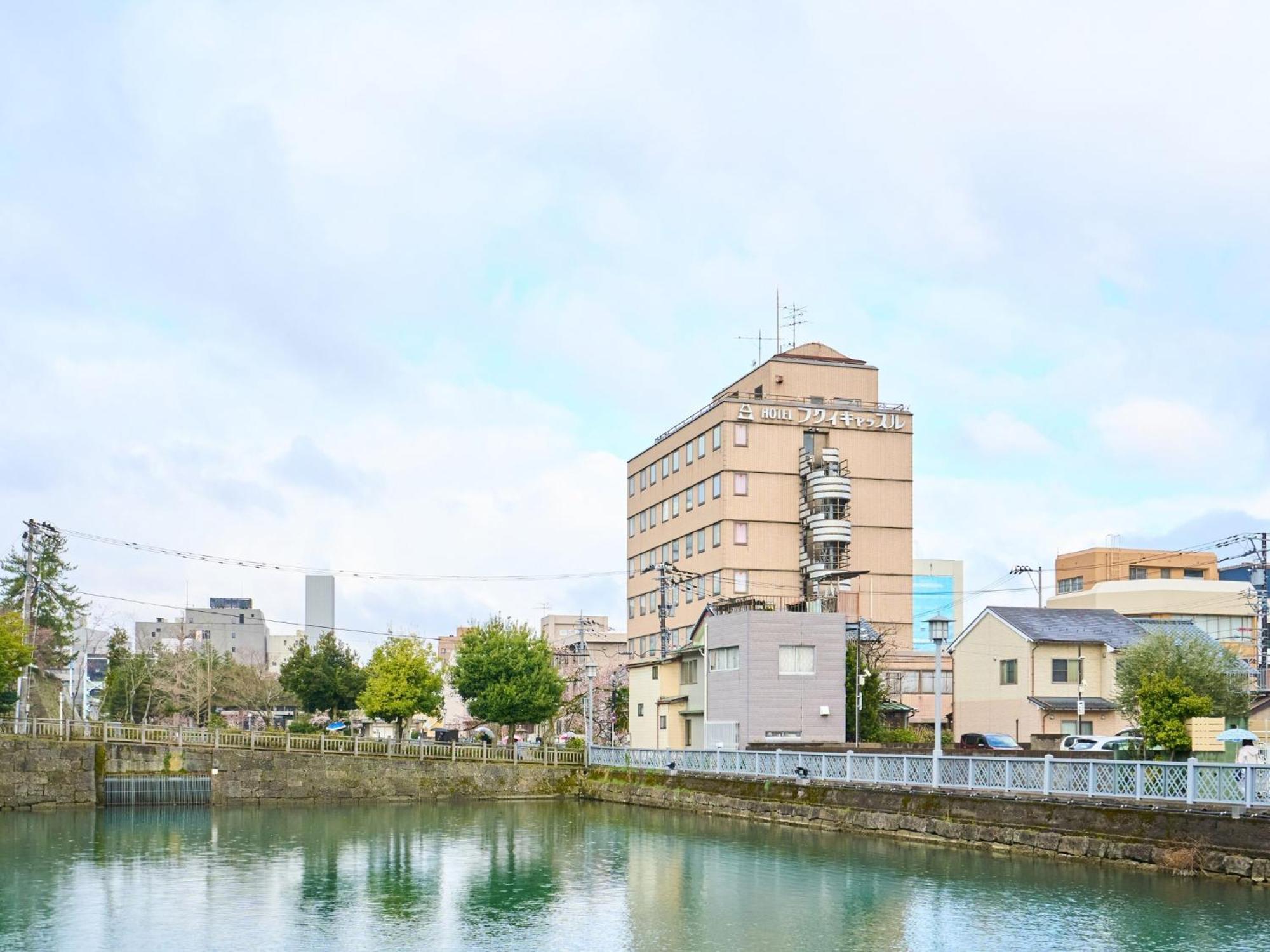Hotel Fukui Castle - Vacation Stay 58696V מראה חיצוני תמונה