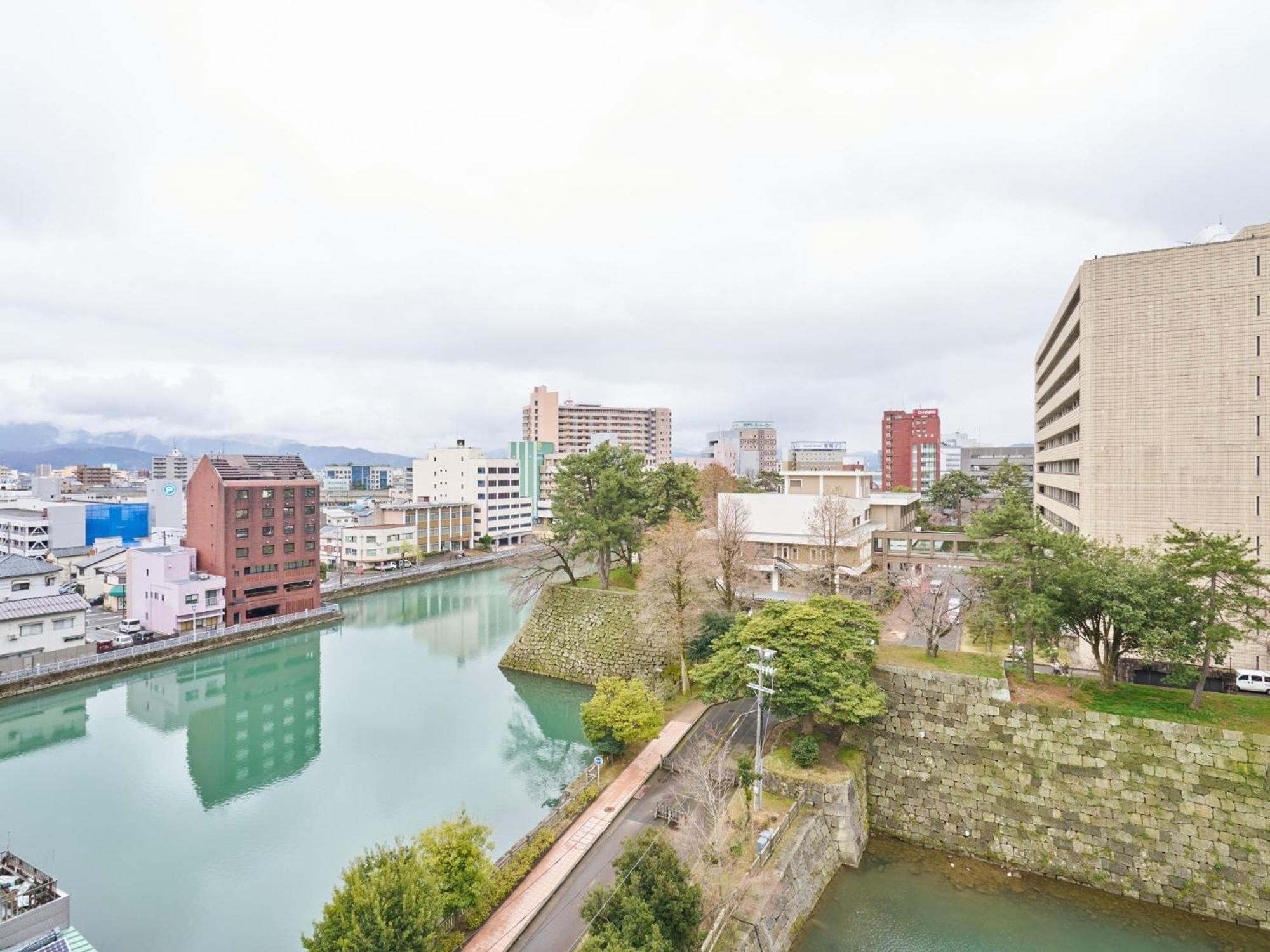 Hotel Fukui Castle - Vacation Stay 58696V מראה חיצוני תמונה
